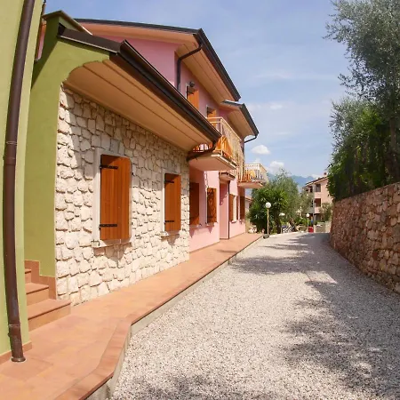 Appartamento Locazione Turistica Casa Maria-2 *
